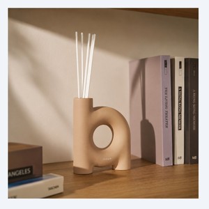 Designs de flacons de parfum coréens, diffuseur Bennote Roma Palazzo fabriqué en Corée, bougies, huiles parfumées pour la maison, articles de cuisine. - Product Image 2
