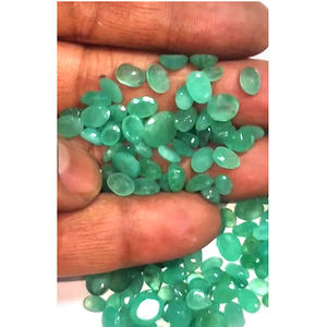 249 piezas de Esmeralda Natural, 6x4, 7x5, 8x6, 9x7mm, Corte Ovalado y en Forma de Pera, 178 Quilates, Lote Iroc, Calidad Panna, Gema Suelta, Precio al por Mayor - Product Image 3