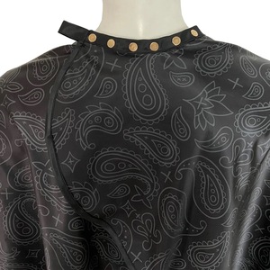 ร้านทำผมหรูคุณภาพสูง โลโก้แบบกำหนดเอง ผ้าไนลอน หนัง โพลีเอสเตอร์ กันน้ำ สวมใส่สบาย ป้องกันไฟฟ้าสถิต ปรับขนาดเอวได้ - Product Image 3