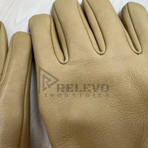 Gants en cuir de vache d'hiver confortables et chauds, personnalisables avec logo et taille sur mesure, de haute qualité - Product Image 3