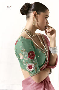 Sari indio para mujer, de seda pesada, para bodas y fiestas, con borde de zari y elegante trabajo de tejido. - Product Image 2