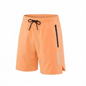 Shorts de sport légers pour hommes avec poche zippée, 100 % polyester, à carreaux, taille mi-haute, imperméables et à séchage rapide - Product Image 2