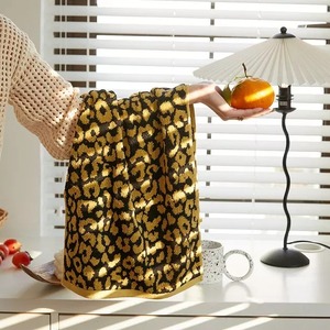 Animal Print Cotton <b>Bath</b> <b>Towel</b> Rectangular Jac quard Quick-Dry Home Use - Product Image 2