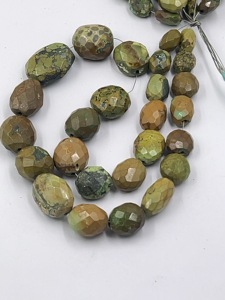 Perles ovales facettées en turquoise tibétaine naturelle, 13-20 mm, environ 14 pouces, perles de pierres précieuses en vrac pour les acheteurs de bijoux chinois - Product Image 1