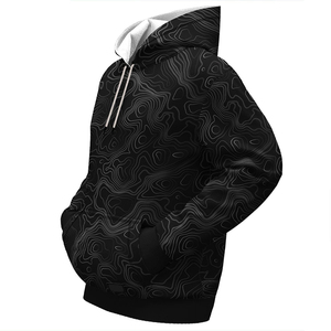 Sudadera con Capucha Sublimada Topográfica Negra de Algodón Tejido y Forro Polar Transpirable Ecológica de Corte Regular Casual para Hombre, Estilo Urbano de Otoño - Product Image 1
