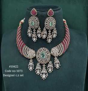 Collier et boucles d'oreilles en zircon cubique de créateur 10422, plaqué rhodium, bijoux de luxe pour femmes, pour mariage et soirées. - Product Image 3