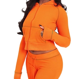 Ropa de gimnasio de invierno informal para mujer 2025, conjunto deportivo de dos piezas estampado con capucha y pantalones de chándal, conjunto de ropa de descanso para mujer de otoño - Product Image 2