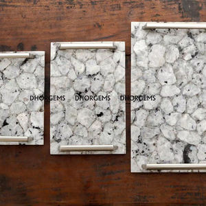 Plateau de service rectangulaire en marbre blanc écologique avec poignées décoratives pour les fêtes, idéal pour servir à la maison ou dans les hôtels - Product Image 1