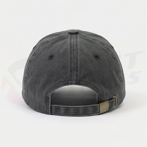 Gorra de béisbol de mezclilla negra lavada con emblema de nudo circular bordado, diseño para mujer, estilo moderno, cómoda y a la moda. - Product Image 2