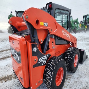 รถตักล้อยาง Kubota SSV75 ส่งด่วน สภาพใหม่หรือมือสอง พร้อมเครื่องยนต์และชุดเกียร์คุณภาพพรีเมียม - Product Image 4