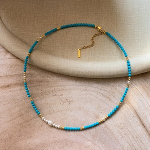 สร้อยคอประดับด้วยลูกปัดเทอร์ควอยซ์ธรรมชาติ สร้อยคอไข่มุกน้ำจืดแบบหลายชั้น จี้เทอร์ควอยซ์ เครื่องประดับหินแบบมินิมอล - Product Image 5