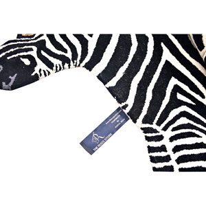 Tapis d'appoint en laine tufté à la main motif zèbre - Tapis fantaisie à motif animal pour chambre d'enfant et tapis de jeu amusant pour salle de jeux - Product Image 2