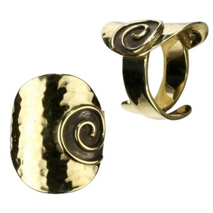 Adjustable Ethnic Tribal Design Metal Decorative Accessory Antiqued Hammered Brass Spiral Finger Ring Resin <b>Frame</b> <b>Frame</b> for Home - Product Image 1