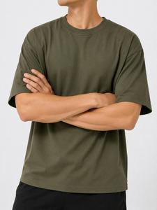Camiseta de algodón de manga corta con cuello redondo y estampado frontal para hombre, color verde oliva, estilo casual, antiarrugas, MOQ bajo - Product Image 5