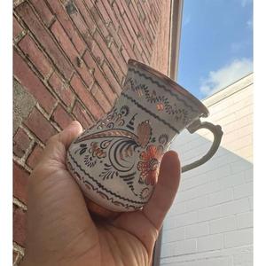 Taza de Té/Café de Cobre con Diseño Floral Blanco, Tazas Elegantes para Cafetería/Bar, Aptas para Lavavajillas, Estilo Moderno, Reutilizables, para Cerveza - Product Image 4