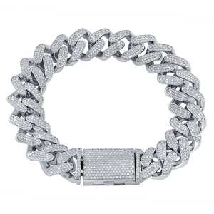 Pulsera de eslabones cubanos de moissanita helada con diamantes para hombre, joyería de diamantes de corte redondo, regalo de celebración para amigos - Product Image 4
