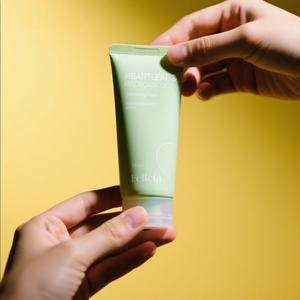 Espuma Limpiadora Facial Suave con Madecassoside de Heartleaf para Piel Sensible, Hidratación Calmante, Limpieza Profunda de Poros, 100 ml - Product Image 4