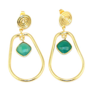 Magnifiques boucles d'oreilles pendantes en laiton plaqué or 18 carats, avec onyx vert et quartz hydro, forme fantaisie spirale à coupe damier, vente en gros - Product Image 1