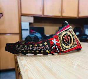 Cinturón de Campeonato de Lucha Libre Personalizado W-W-E Undisputed R-o-m-a-n R-e-i-g-n-s de 2 mm – Placas de Metal Chapadas en Oro, Correa de Cuero - Product Image 5