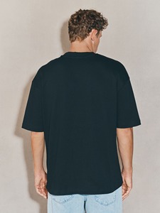ผู้ผลิตเสื้อยืดคอตตอนผู้ชาย OEM ทรงโอเวอร์ไซส์ สไตล์สตรีทแวร์ วินเทจ ล้างแบบพิเศษ เป็นมิตรต่อสิ่งแวดล้อม น้ำหนัก 320 กรัม รับผลิตจำนวนน้อย  รับผลิตตามแบบ - Product Image 5