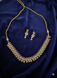 Conjunto de Collar Gargantilla y Pendientes Colgantes de Estilo Étnico con Diamantes Polki Sin Tallar, Color Oro Elegante, Accesorios para Fiesta, Boda y Novia - Product Image 4