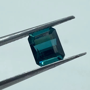 Piedra Preciosa de Turmalina Natural, Corte Cojín, 1.33 Quilates, Azul Verde Intenso, 5.80x6.80MM, Corte Hermoso para Joyería - Product Image 1