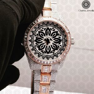 Charm Jewells Montre de luxe pour femme, bracelet en acier inoxydable, boîtier rond, cadran analogique de 38 mm, mouvement à quartz en cristal de saphir - Product Image 1