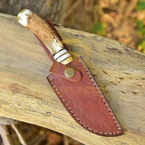 Cuchillo de caza hecho a mano de acero de Damasco con mango de cuerno de ciervo natural |   Cuchillo de hoja fija Full Tang con funda de cuero - Product Image 3