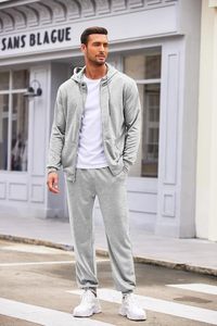 Survêtement léger en nylon et polyester pour homme, style coupe-vent imperméable à imprimé numérique dégradé, idéal pour la course et les activités estivales - Product Image 4