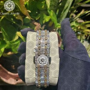 Reloj de Oro de Lujo para Hombre Charm_Jewells, 43 mm, Redondo, Analógico, de Cuarzo, con Esfera de Cristal de Zafiro y Bisel de Diamantes, Correa de Acero Inoxidable - Product Image 3