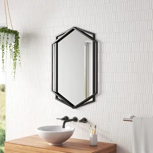 Miroir mural en métal fait main, nouveau miroir décoratif élégant pour salon de luxe, chambre à coucher, hôtel, intérieur contemporain, maison - Product Image 1
