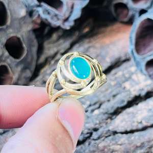 Anillo de Calcedonia Azul, Anillo Boho con Diseño en Espiral, Anillo de Latón Dorado, Anillo Étnico de Latón, Anillo Vintage, Venta al por Mayor - Product Image 2
