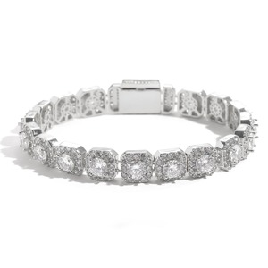 กำไลข้อมือเพชรโมอิสซาไนต์สุดหรูแบบ Iced Out ดีไซน์ Cuban Chain สไตล์ฮิปฮอป เหมาะสำหรับคอนเสิร์ตและการแสดงบนเวที มีจำหน่ายแล้ว - Product Image 1