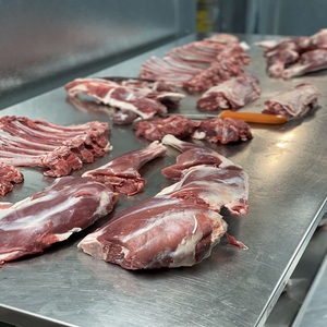 Viande de chèvre surgelée en gros, coupes maigres et charnues, idéale pour les restaurants, hôtels, services de traiteur et supermarchés - Product Image 3