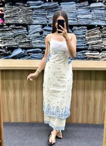 Ensemble de costume ethnique en coton blanc pour femmes avec broderie bleue, coupe ample, longueur cheville, tenue traditionnelle pour l'été, usage décontracté - Product Image 4