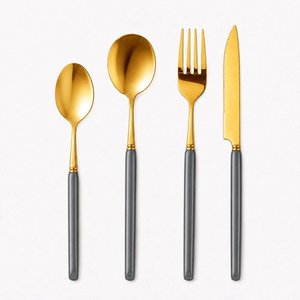 Ensemble de couverts minimalistes en acier inoxydable 4 pièces, finition miroir, résistant à la rouille, pour hôtels, restaurants, mariages et événements - Product Image 2
