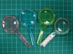 Lupa DK-347 |   Lupa de Mano de 80 mm, 3x Aumentos, para Leer Mapas y Periódicos - Product Image 2