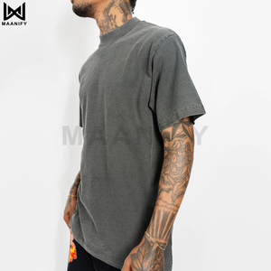 T-shirt Homme Oversize en Coton Teint en Pièce, Style Streetwear, Vintage Délavé, Qualité Premium, Décontracté et Tendance - Product Image 3