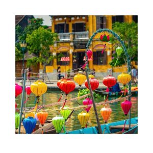 Lanternes en soie de Hoi An pliables de haute qualité |   Lanterne suspendue en soie naturelle écologique pour la décoration de la maison - Product Image 1