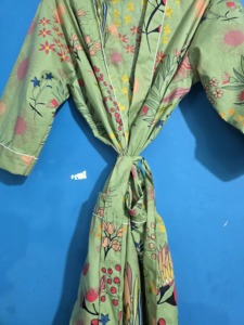 Kimono de algodón largo estampado para mujer, ideal para el hogar, venta al por mayor, ropa unisex, regalo para él, dama de honor, o como vestido de noche. - Product Image 5