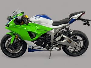 Moto d'occasion à vendre 2024 Kawasaki Ninja ZX-6R - Product Image 2
