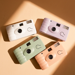 Appareil photo argentique 35 mm à usage unique Lomopie OEM personnalisé avec flash intégré, 27 expositions, film couleur, mise au point fixe, corps en plastique, couleurs personnalisées AA - Product Image 1