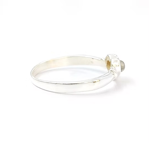 Simple 925 Silver Heart <b>Ring</b> with Natural Blue Flash <b>Labradorite</b> Gemstone Romantic Handmade Gift For Wedding, Anniversary - Product Image 3
