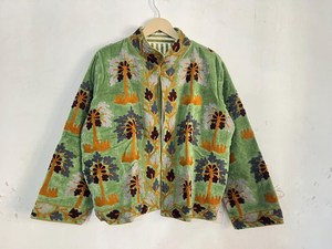 Chaqueta de Invierno Unisex de Algodón y Terciopelo con Bordado Suzani, Estilo Bohemio Hippie Indio, para Compra al por Mayor - Product Image 1