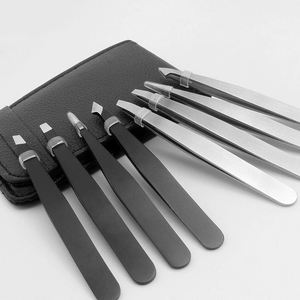 MAHFOOZ INSTRUMENTS – Lot de 4 pinces à épiler en acier inoxydable plus épaisses, à pointe fine, inclinée et plate, pour l'épilation et le maquillage, avec étui - Product Image 2