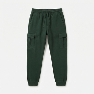 Joggers cargo en molleton bouclette 350 GSM personnalisés pour hommes, style streetwear, coupe ample, fabricant en gros - Product Image 4