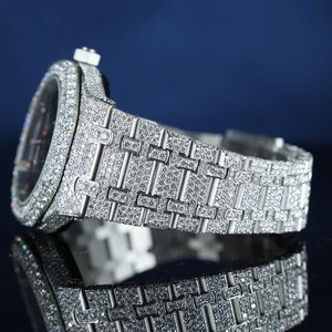 Reloj Automático Premium para Hombre, Totalmente Cubierto de Diamantes, Diseño de Esqueleto |   Puntero de Cristal de Zafiro de 16 mm de Acero Inoxidable con Corte de Diamante |   Bling de Hip-Hop - Product Image 5