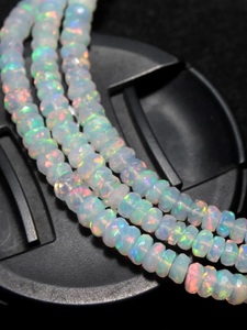 Cuentas de Ópalo Etíope Blanco Rondelle de 3-5 mm, Tira de 16 Pulgadas, Ópalo Natural para Suministro de Joyería, HASNAIN GEMS Rajasthan - Product Image 2
