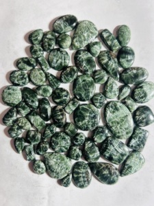 Cabochon de Séraphinite Verte de Haute Qualité, Motif Aile d'Ange Naturel Chatoyant, Coupe Ovale 6,5 mm, Pierre Libre, Prix de Gros - Product Image 2