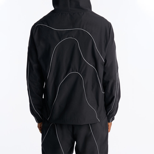 Ensemble tendance 2027 pour homme : survêtement noir à capuche en polyester longueur intégrale, style streetwear avec passepoil blanc ondulé, collection printemps décontractée - Product Image 2
